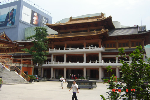 Jing'an Temple in Shanghai, China